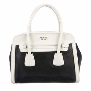Authentic Prada City Calf Skin Saffiano Tote 😍
